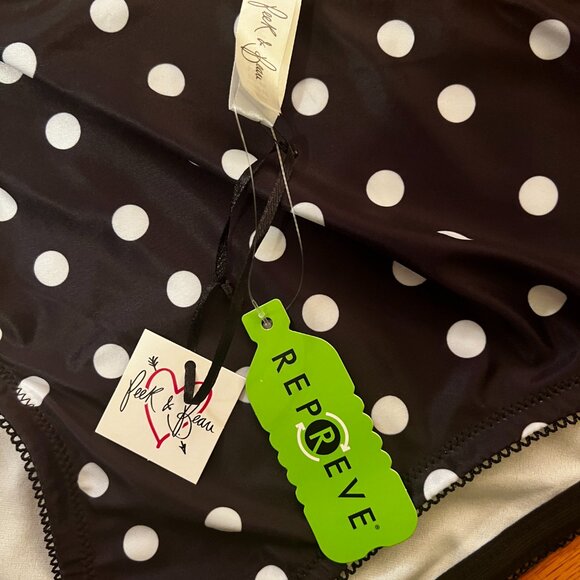 Elegant Black and White Polka Dot Bikini Top - Picture 5 of 8